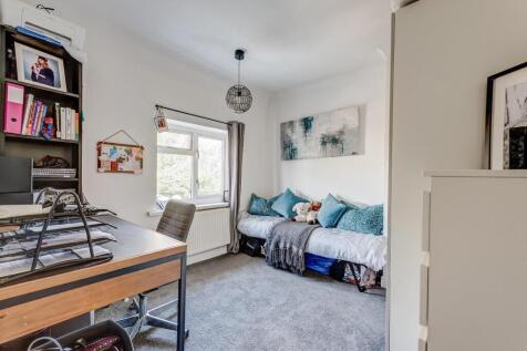 25ManorRoad(Interior)(20of26).jpg