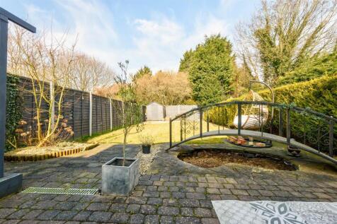 25ManorRoad(Exterior)(3of7).jpg