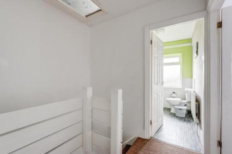 31GlebelandsRoad(Interior)-16.jpg