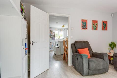 1CaldersCrescent(Interior)-12.jpg