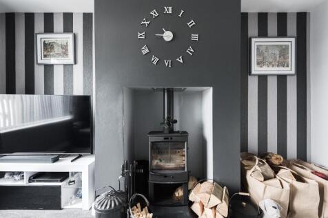 42MonterneyCrescent(Interior)-4.jpg