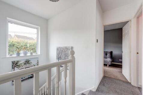42MonterneyCrescent(Interior)-19.jpg