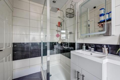 42MonterneyCrescent(Interior)-26.jpg