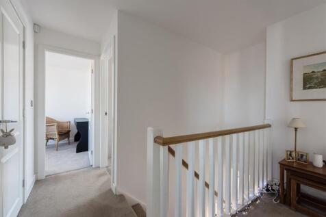 4RockinghamAvenue(Interior)-17.jpg