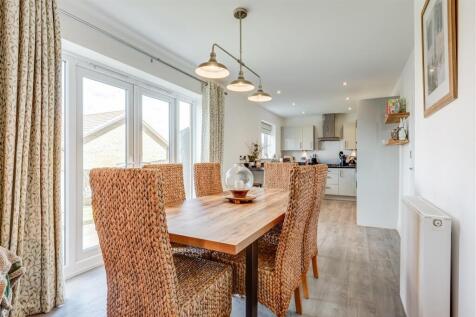 4RockinghamAvenue(Interior)-11.jpg