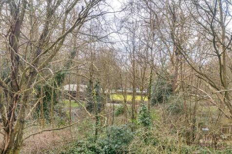 Ann Moss Way