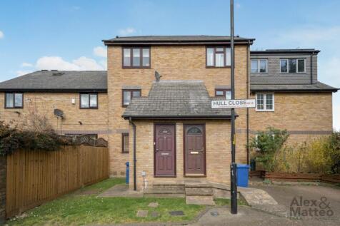 Hull Close