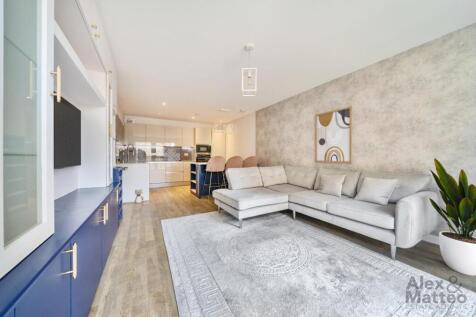 Nyland Court