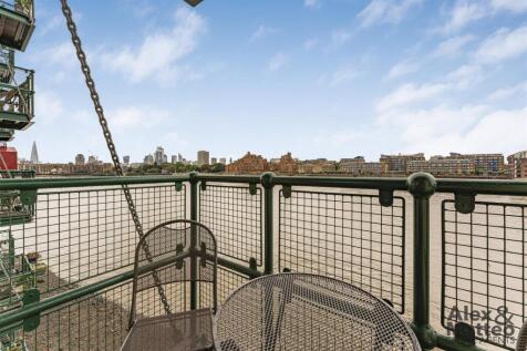Globe Wharf