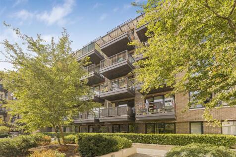Harbourside Court