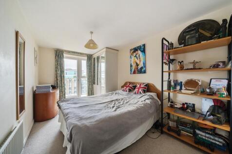 Woolcombes Court