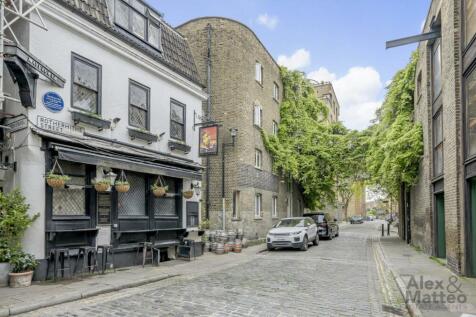 mayflower pub.jpeg