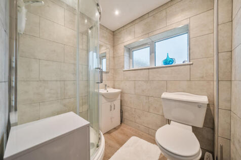 1374219-8-69049ab...