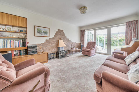 1363038-9-68e90bd...