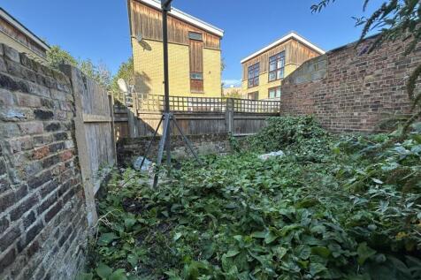 Rear Yard.JPEG