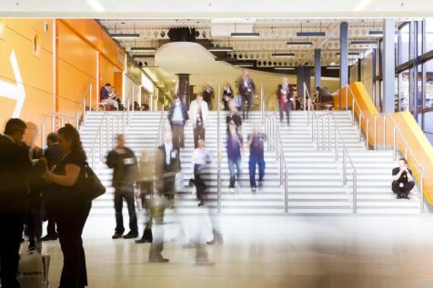 NEC Piazza_42JS J10.jpg