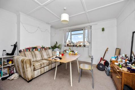 Sheridan Mansions_Flat 5_Sheridan Terrace-009.jpg
