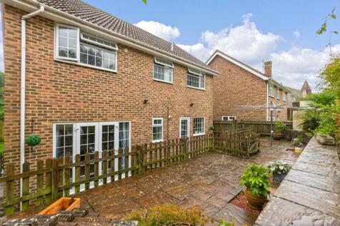 2 Orchard Mews_7.jpg