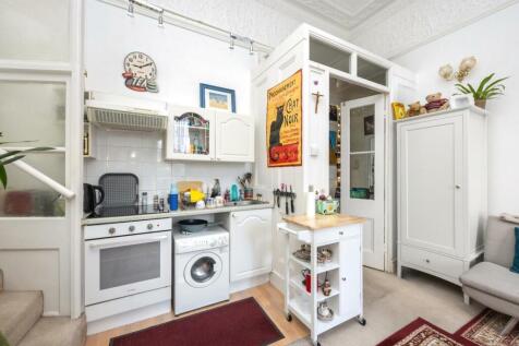 Clarendon Terrace, 4, Flat 1b-004.jpg