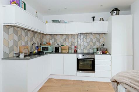 40 Russell House_6.JPG