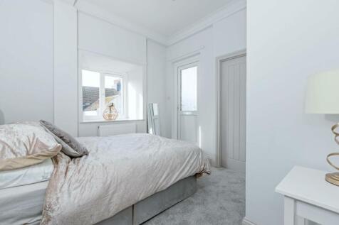furn 7.jpg