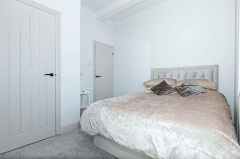 furn 8.jpg