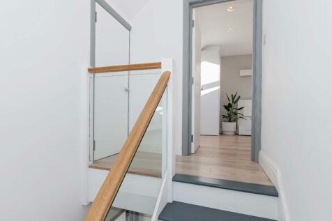 Ridgeway Close_13.jpg