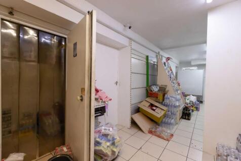 Mini Mart_7.jpg