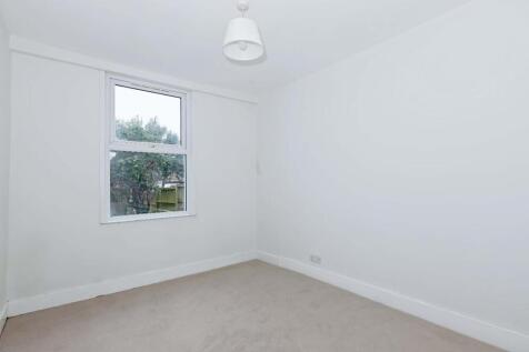 Lynton St_1.jpg