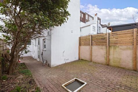 Lynton St_15.jpg
