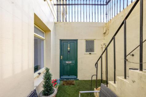 Brunswick Terrace (1).jpg