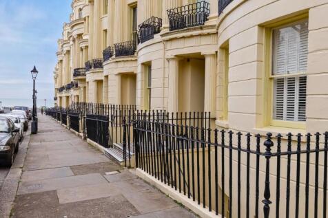Brunswick Sq_10.jpg