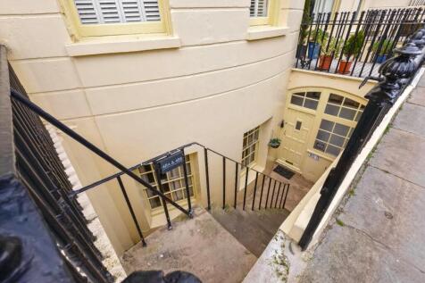 Brunswick Sq_9.jpg