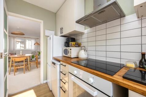 College Terrace_St Matthews Court_6-007.jpg