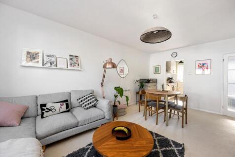 College Terrace_St Matthews Court_6-011.jpg