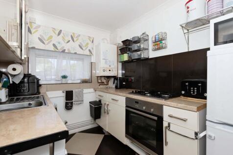 Stapley Court_5.jpg