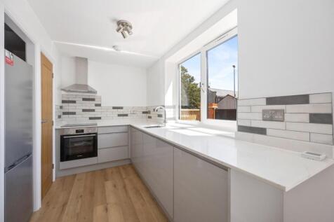Mile Oak Road, 33-046.JPG