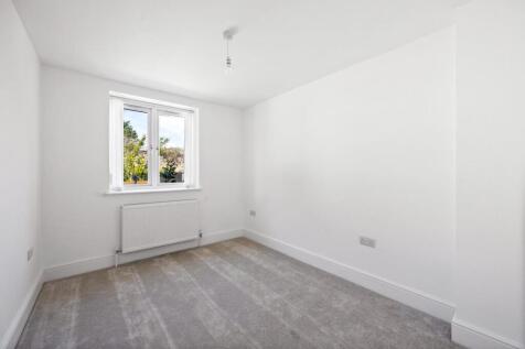 Mile Oak Road, 33-043.JPG