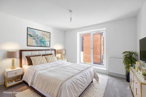 Mile-Oak-Road-33-030 - Bedroom - Luxury - 4.jpg