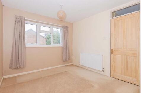 Juniper Close_2.jpg