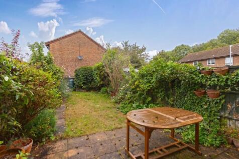 Juniper Close_10.jpg