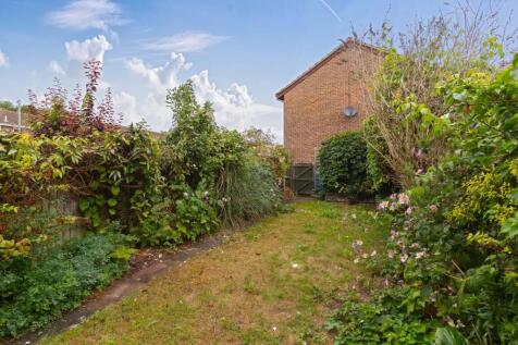 Juniper Close_11.jpg