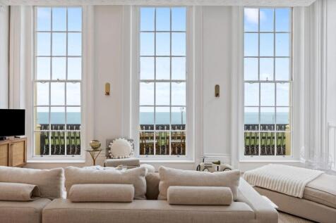 Brunswick Terrace, 42 Flat 6-007.JPG