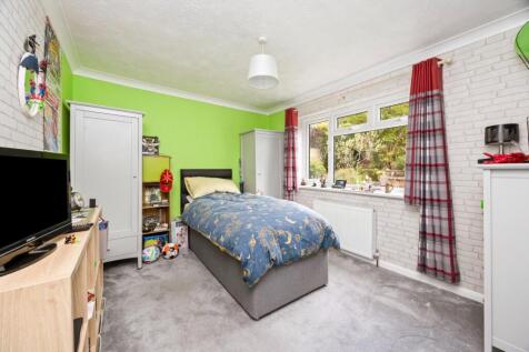 Broad Rigg Avenue, 37_011.JPG
