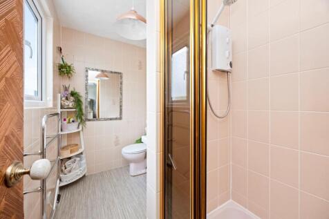Broad Rigg Avenue, 37_014.JPG