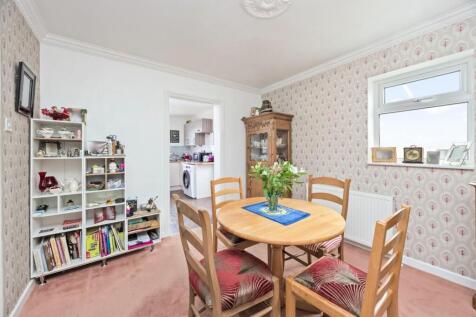 Broad Rigg Avenue, 37_005.JPG