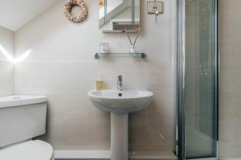 En-Suite (Bedroom Three)