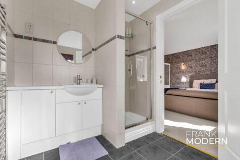 Bedroom Two En-Suite