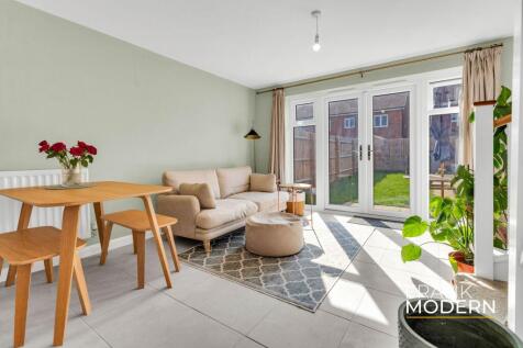 Living / Kitchen / Diner
