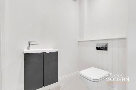 Bedroom Two En-Suite